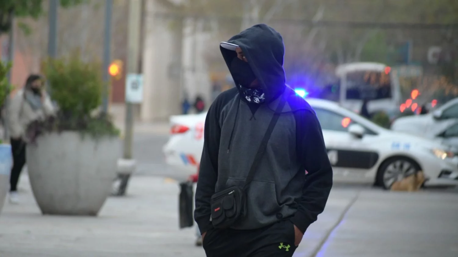 Se vienen días fríos, con viento sur, pero sin lluvias